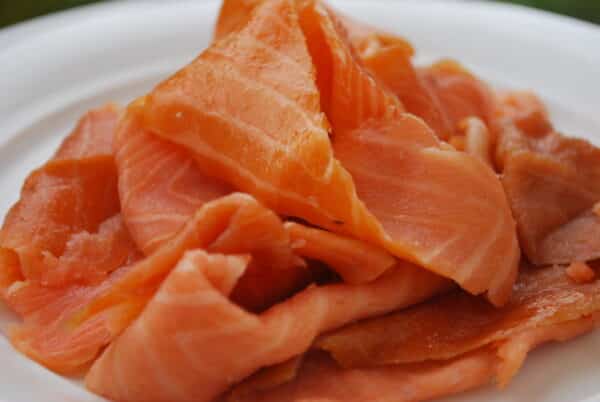 Smoked Salmon 100  red trim